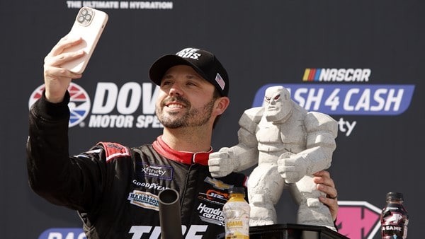 josh berry win at dover